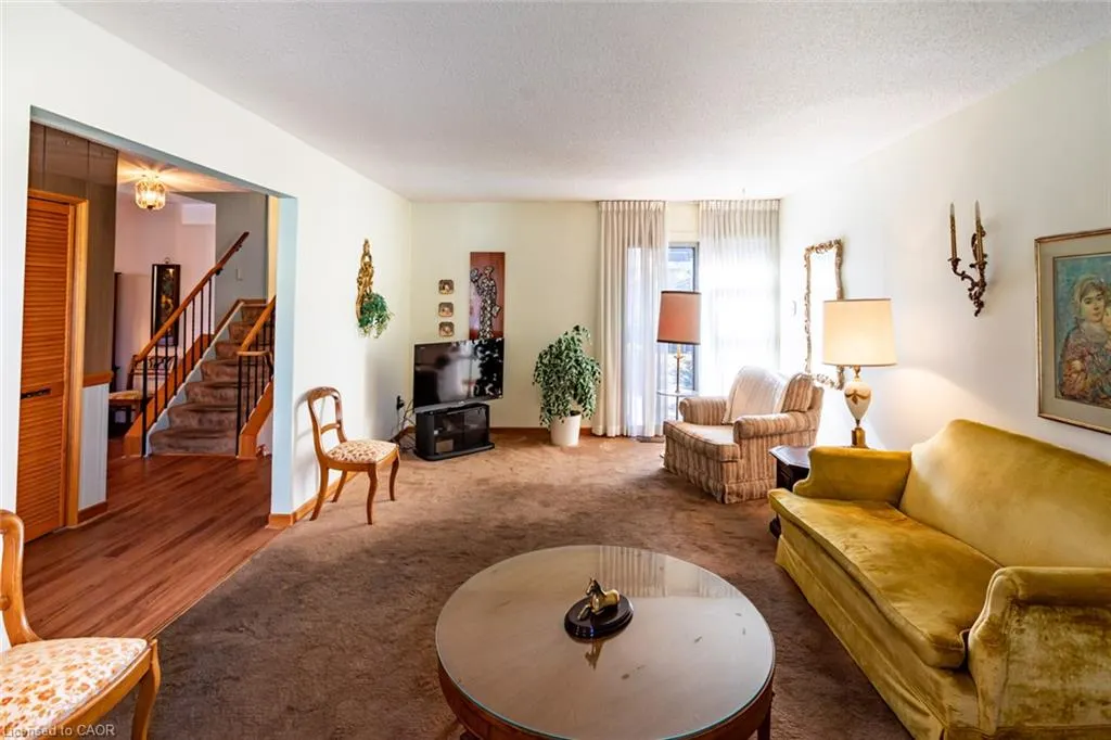 2412 Brasilia Circle