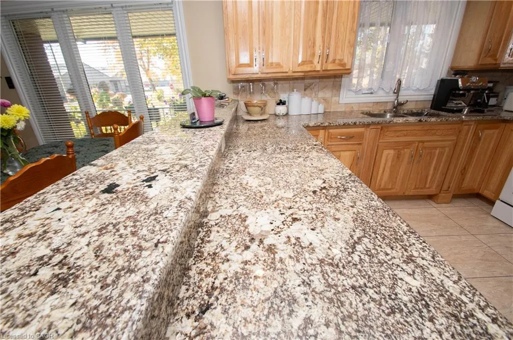 477 Delcrest Avenue