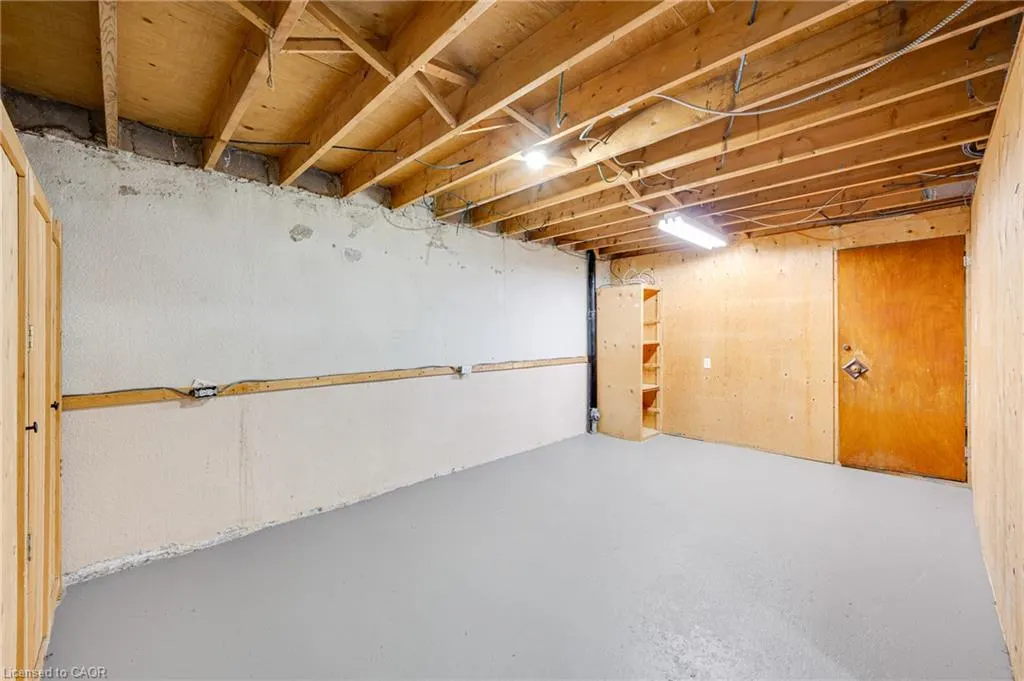5175 Banting Court