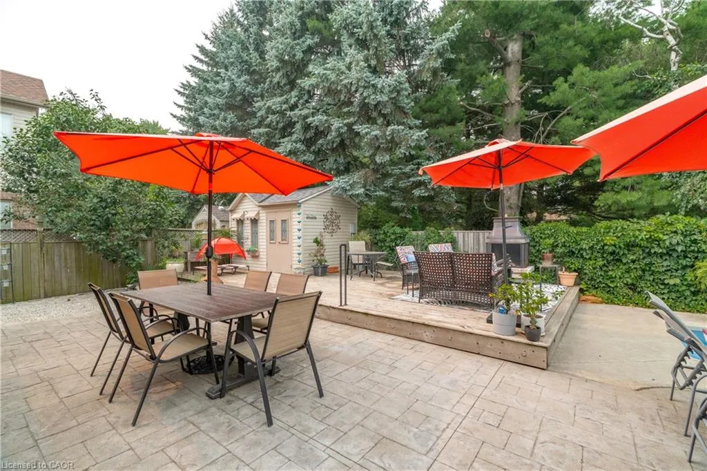 79 Beaverbrook Crescent