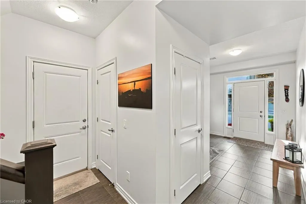 4 Waterview Drive