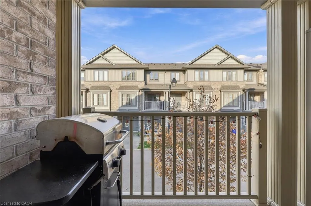 4 Waterview Drive