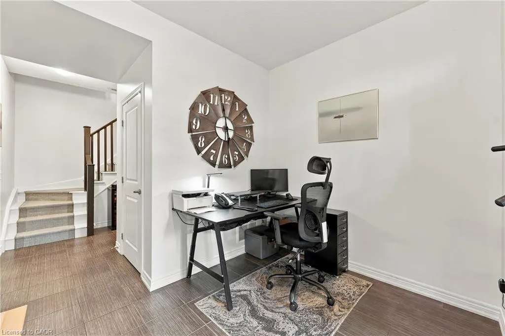 4 Waterview Drive