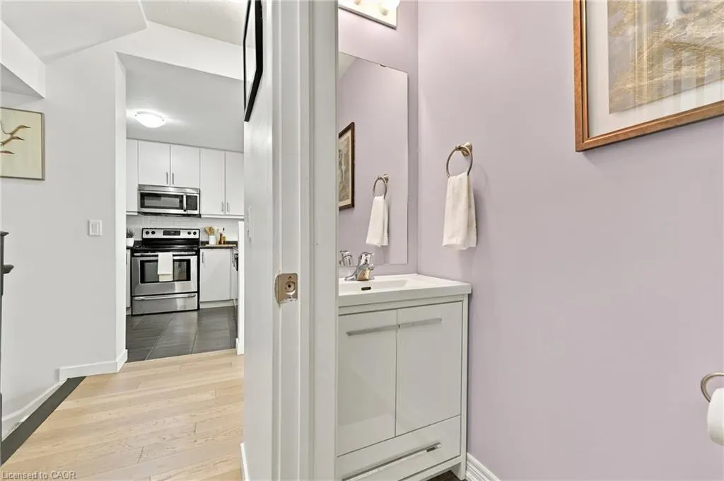 4 Waterview Drive