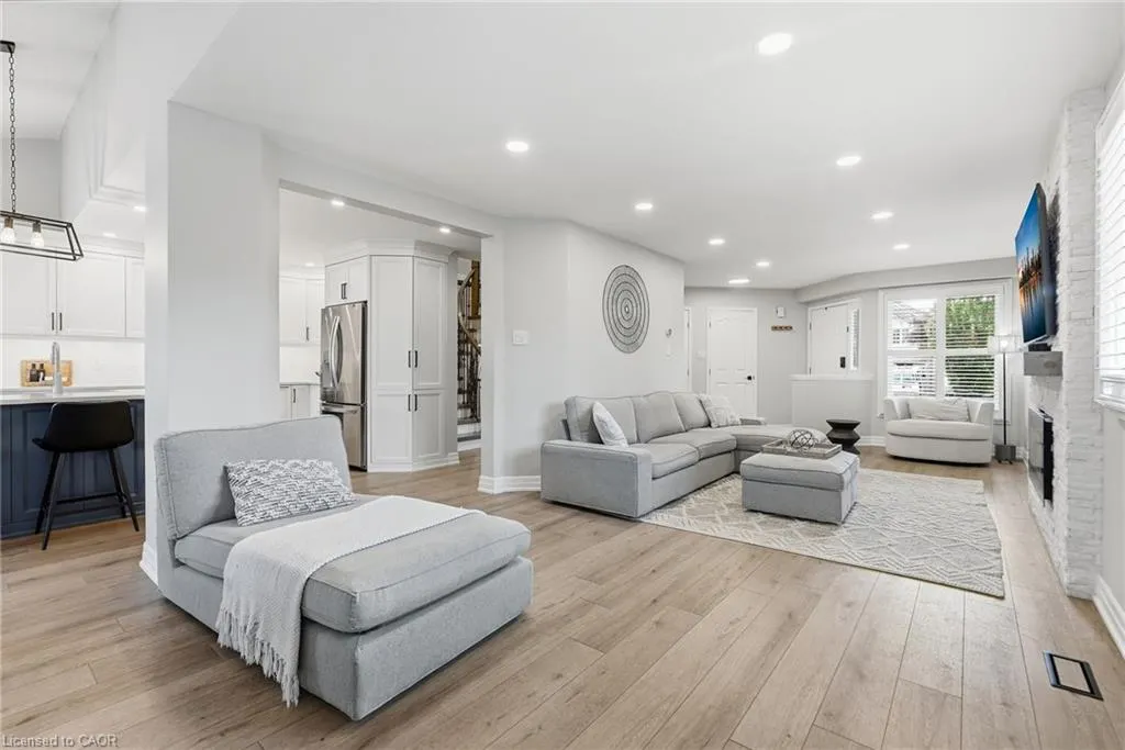 4109 Forest Run Avenue