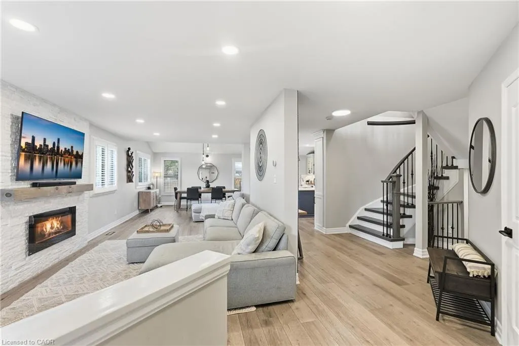 4109 Forest Run Avenue