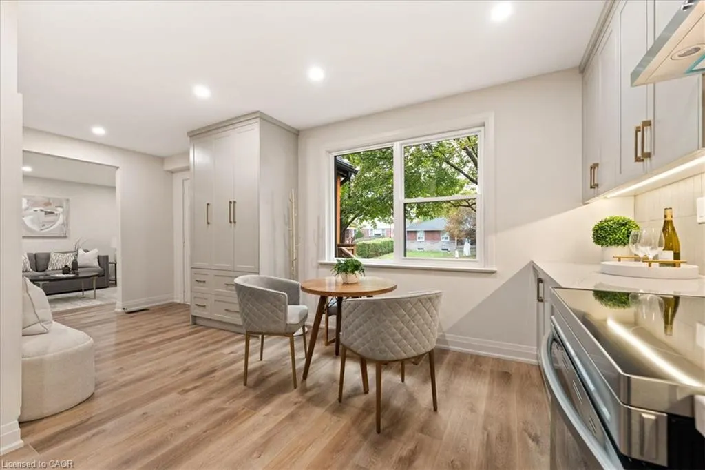 39 West 21st Street