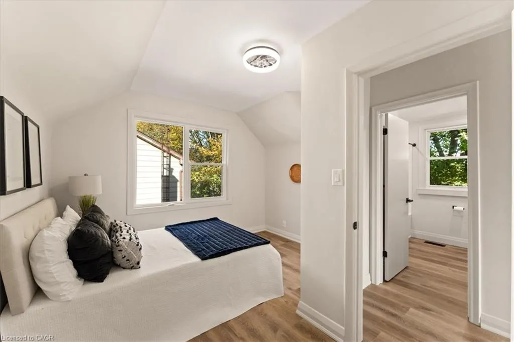 39 West 21st Street