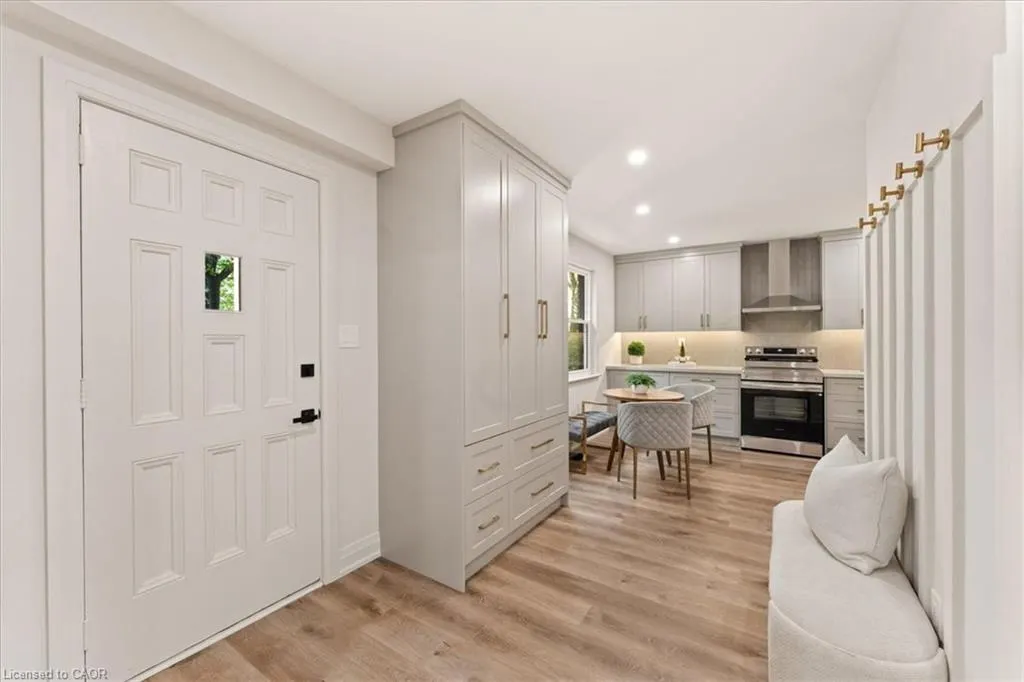 39 West 21st Street