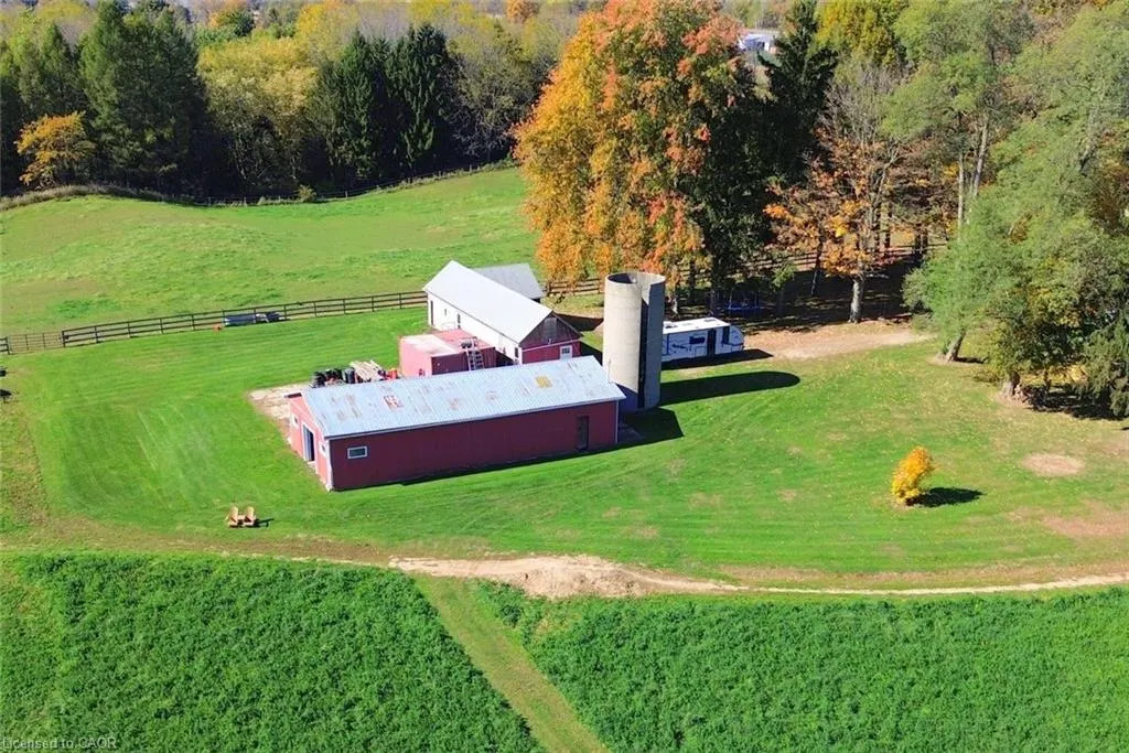 2142 Powerline Road
