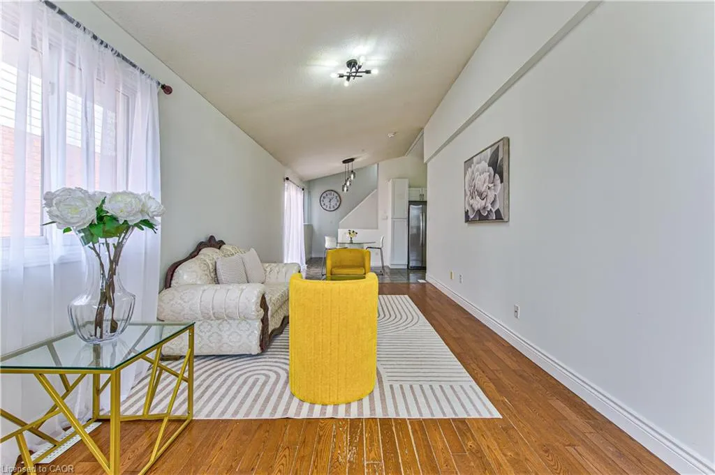168 Copper Leaf Street