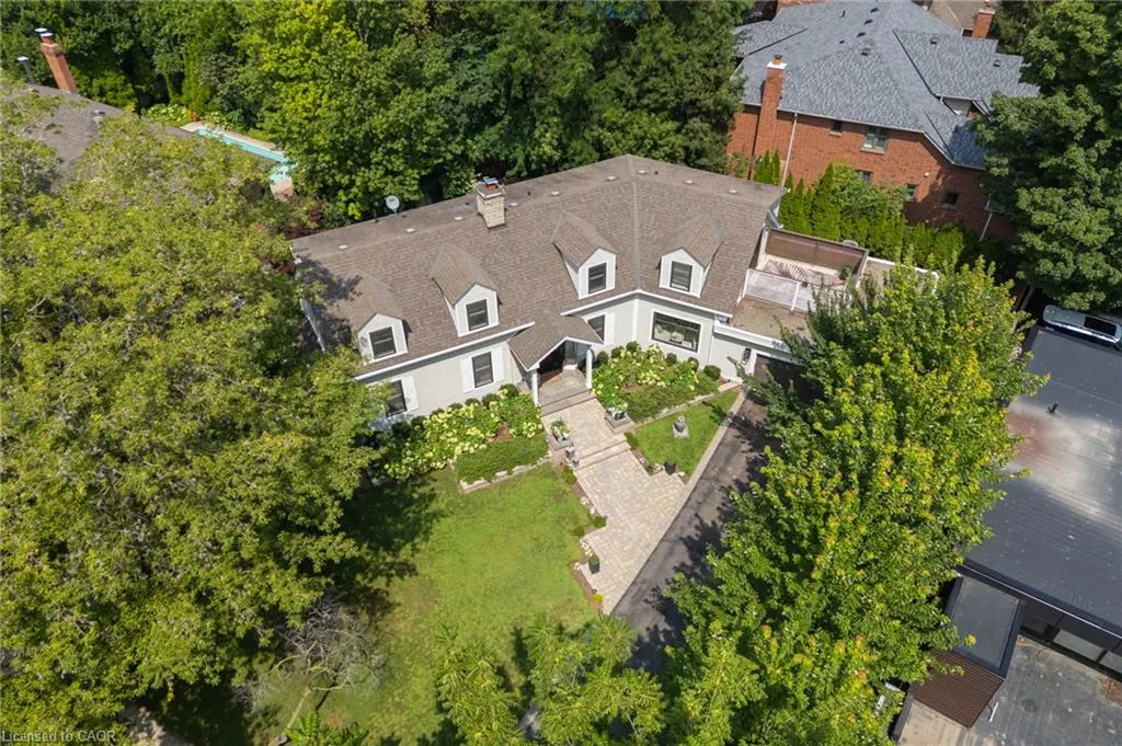 105 Whittington Place