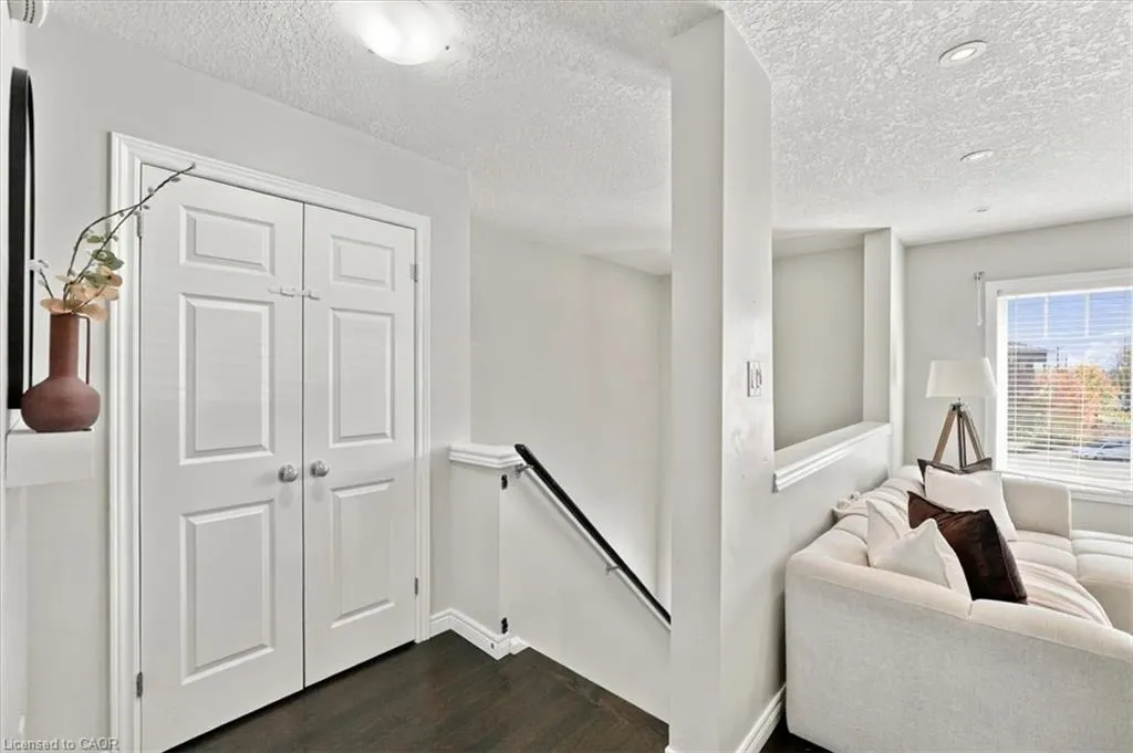 70 Willowrun Drive #M1
