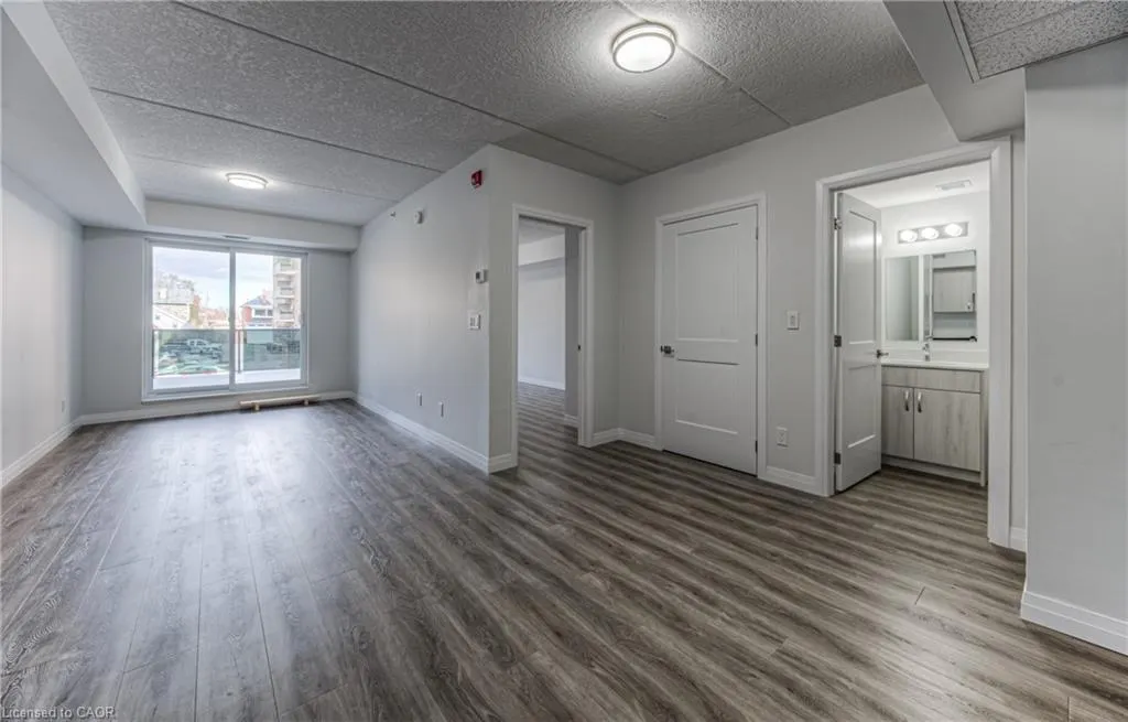 30 George Street S #205