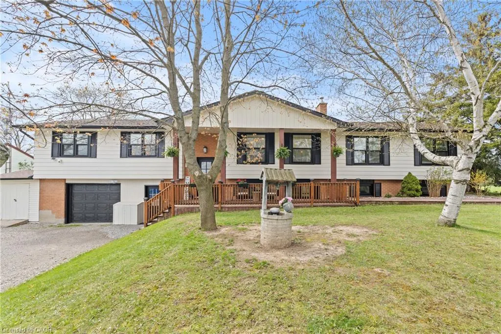 5090 Blackheath Road