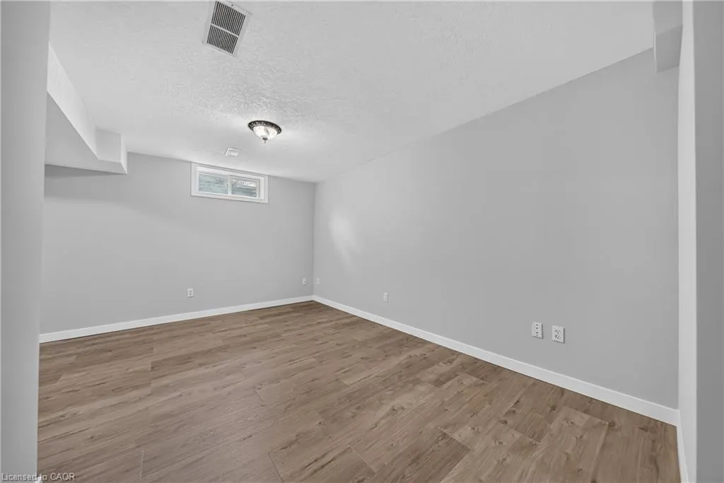 77 Activa Avenue
