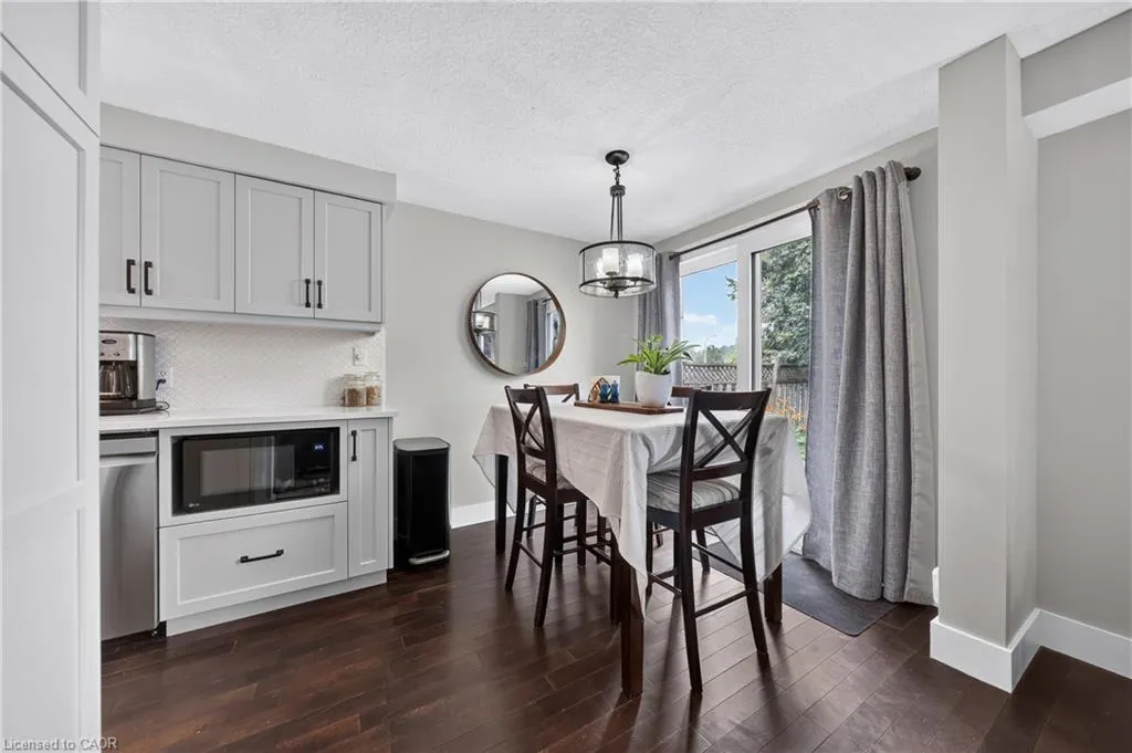 77 Activa Avenue
