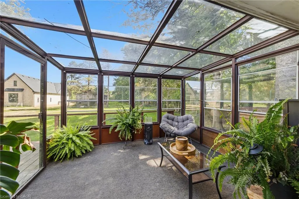 205 Sunnyridge Road
