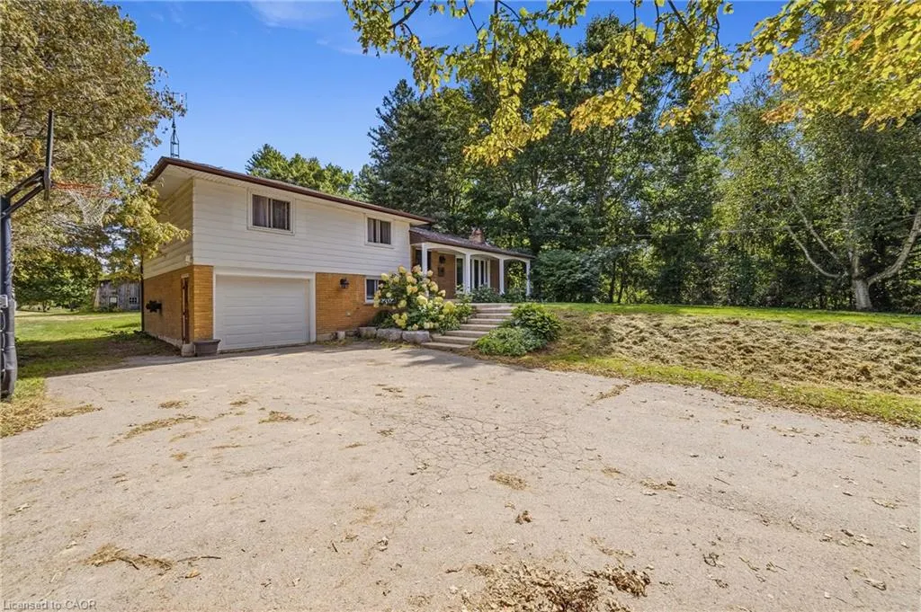 205 Sunnyridge Road