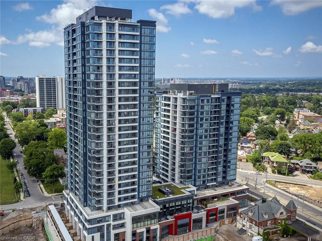 5 Wellington Street S #502