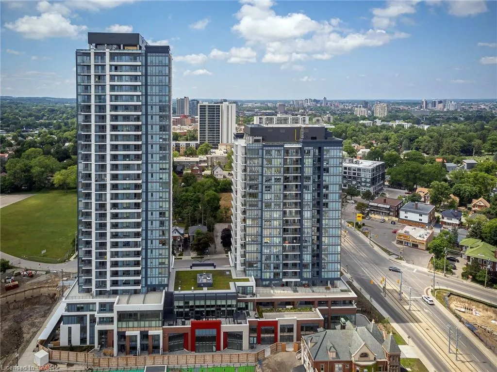 5 Wellington Street S #502