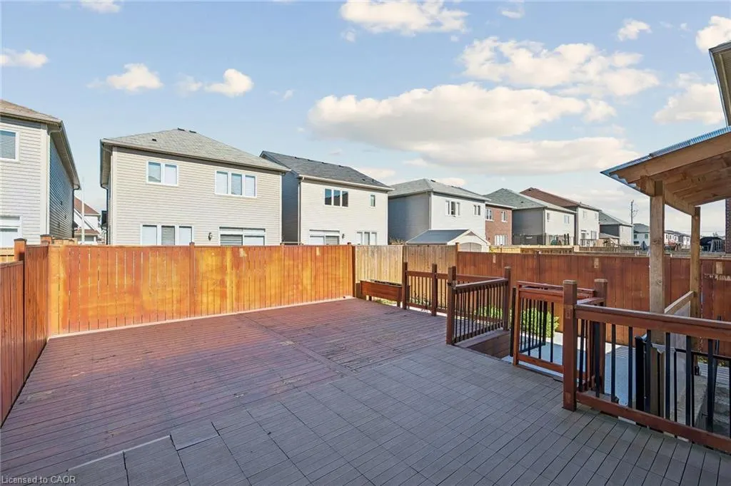 16 Alexandra Drive