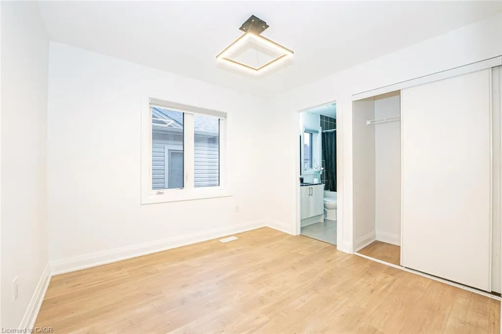 42 Prince Philip Boulevard