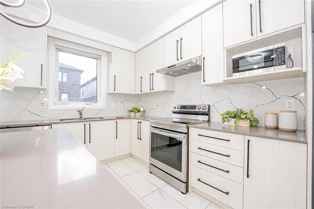 42 Prince Philip Boulevard