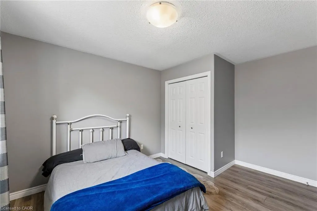 375 Fairway Road