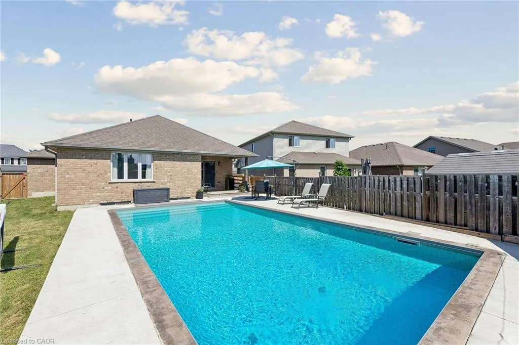 375 Fairway Road