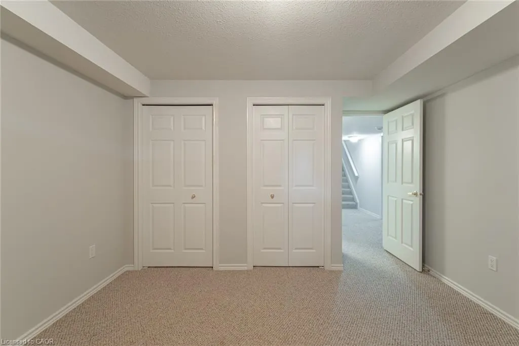 53 Beverly Street E #5
