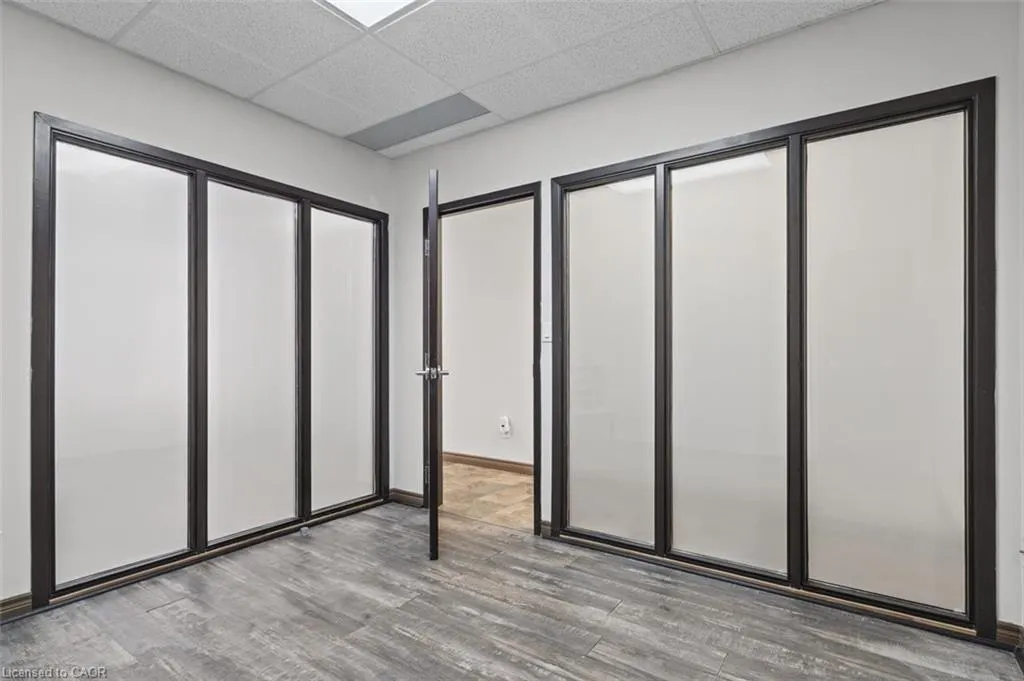 2090 Bates Common