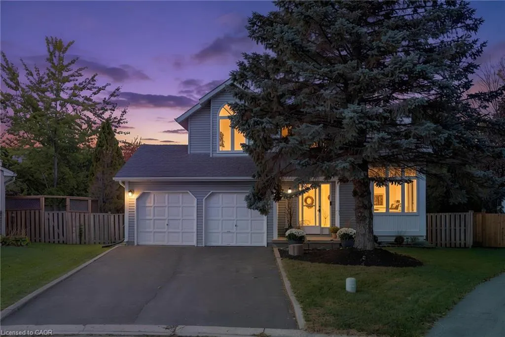 29 Leslie Avenue