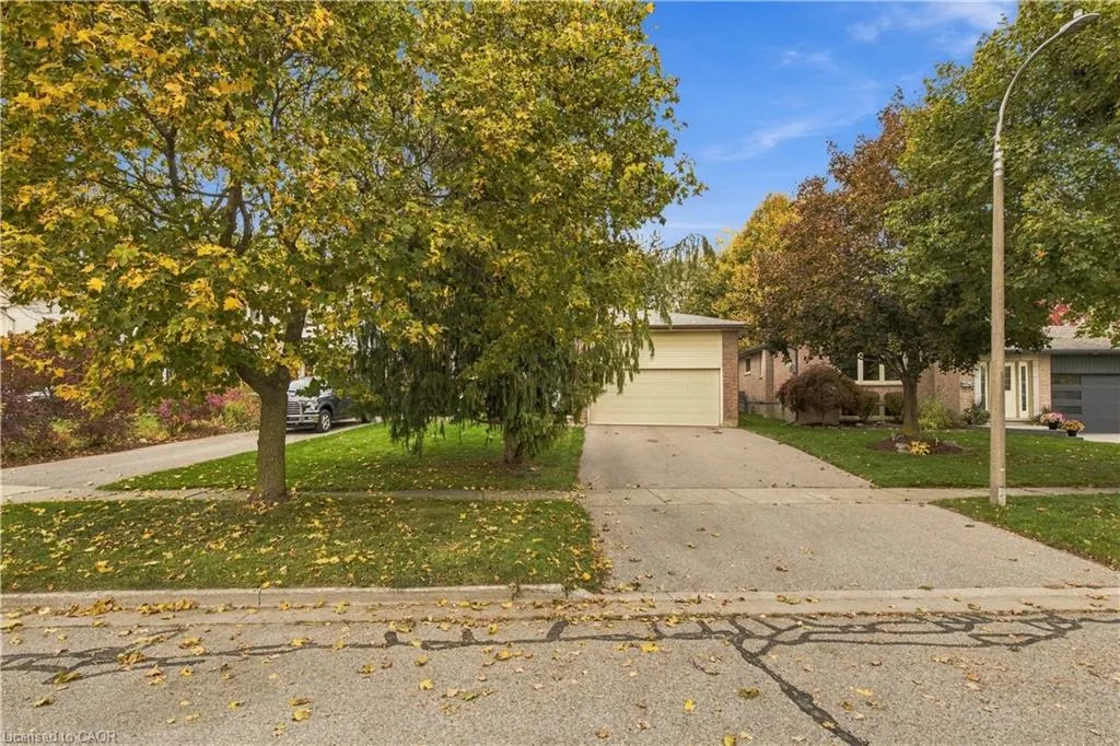30 Carlyle Place