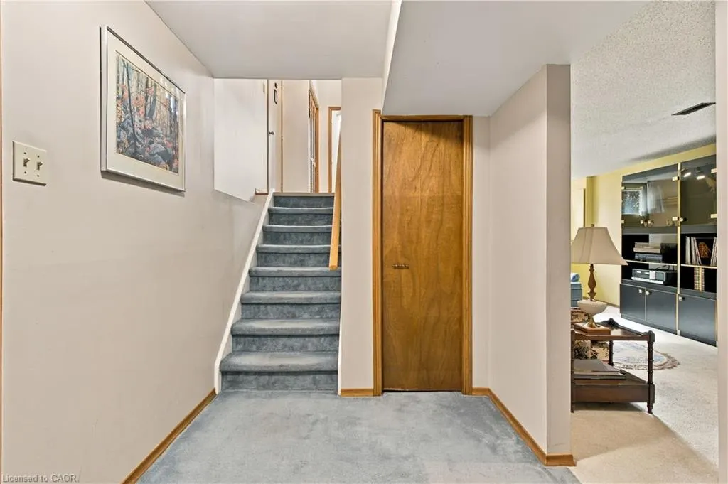 30 Carlyle Place