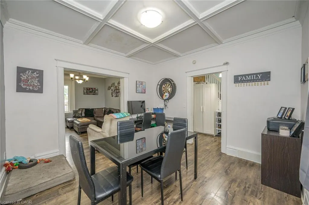 372 Beach Road