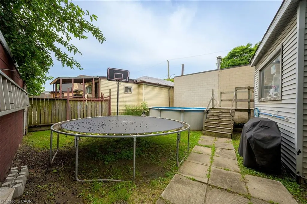 372 Beach Road