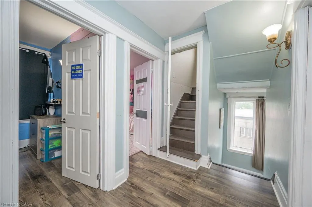372 Beach Road