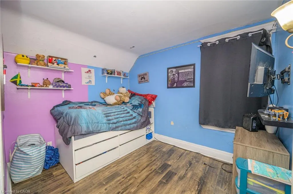 372 Beach Road