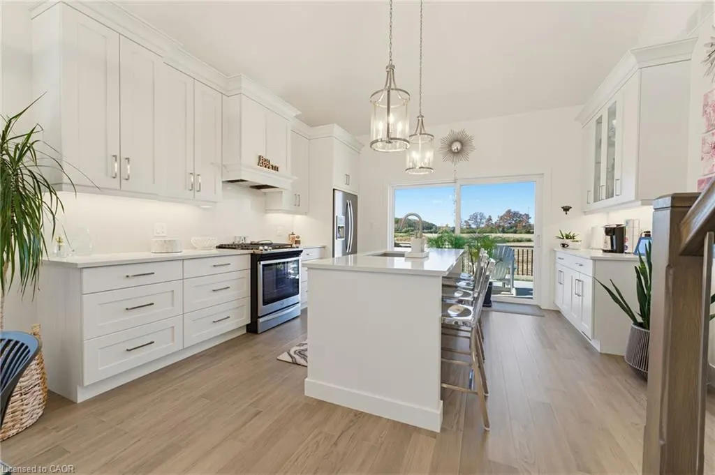 744 Nelson Street #11