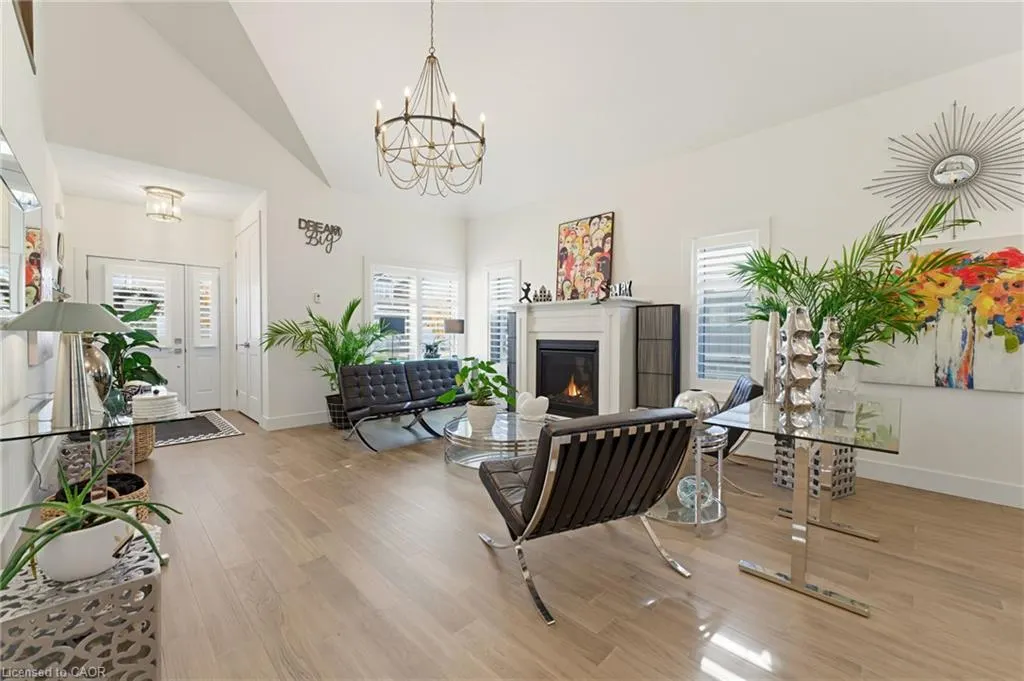 744 Nelson Street #11