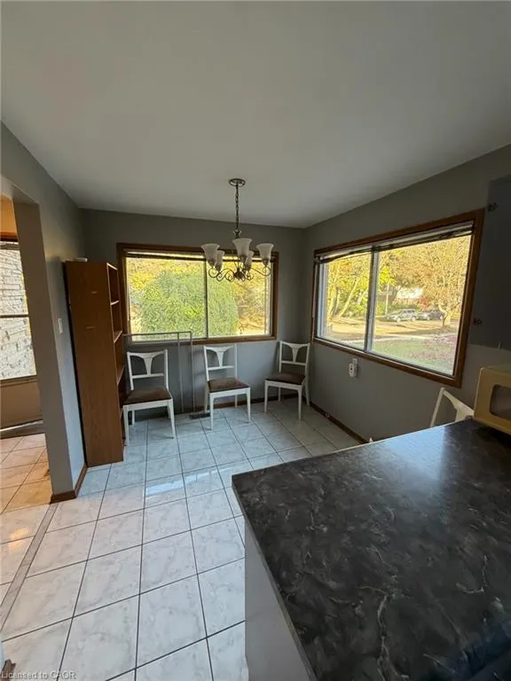 10 Cardill Crescent #Upper Level
