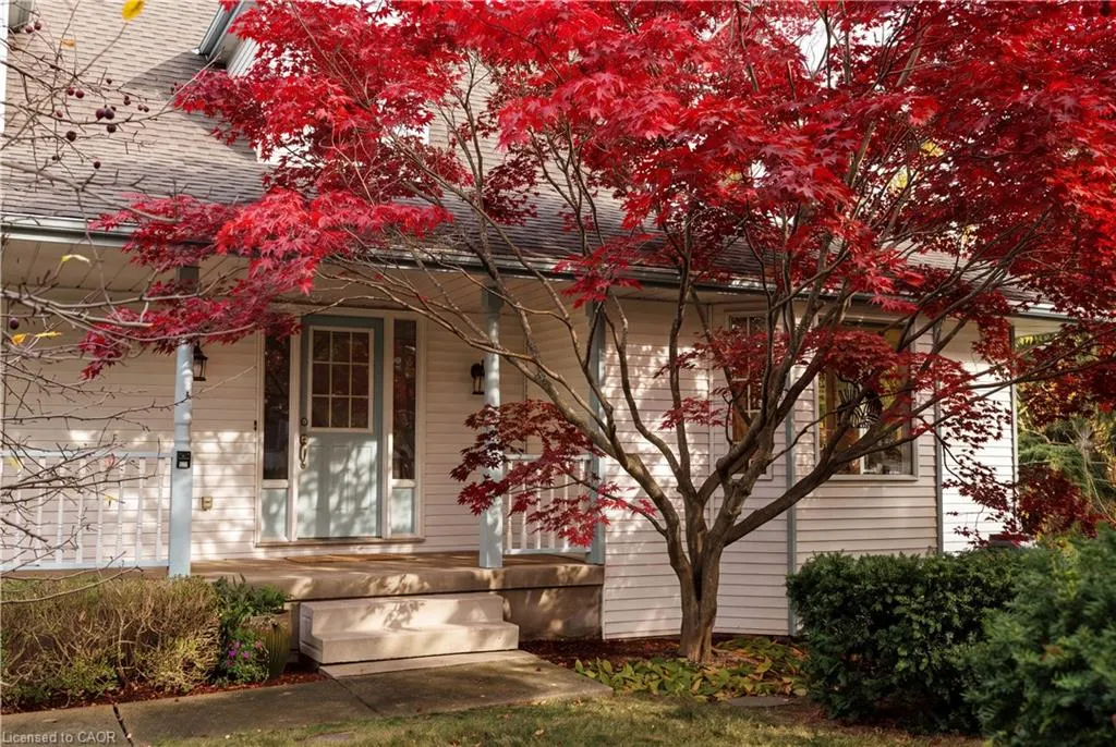 575 Hemingway Place