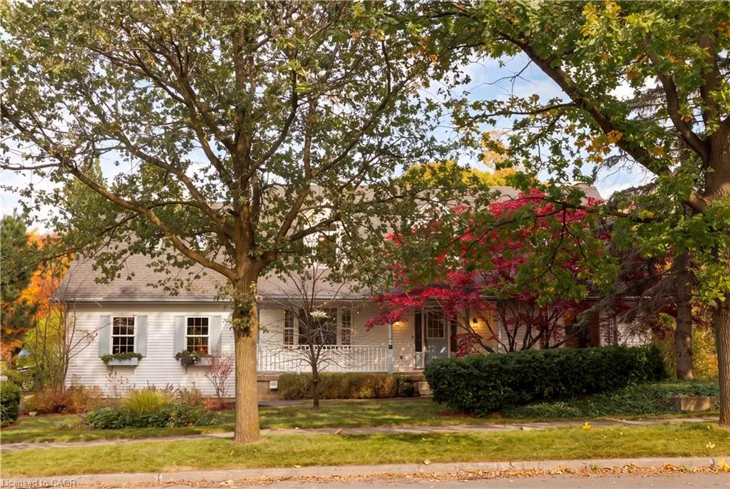 575 Hemingway Place