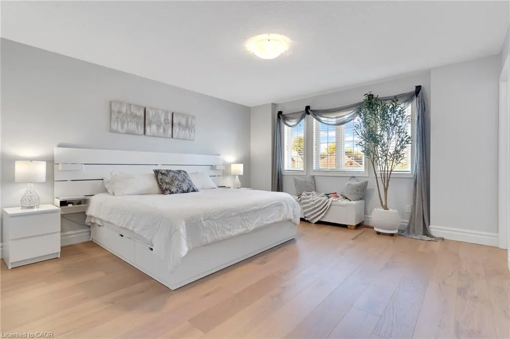 343 Steepleridge Street