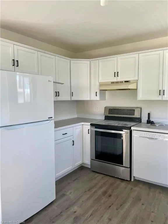 43 Beckett Boulevard