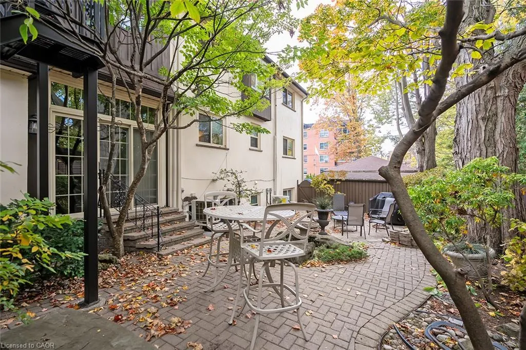 432 Burlington Avenue #6
