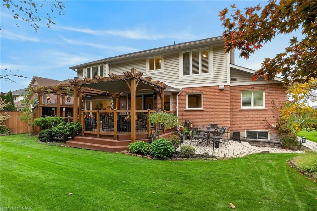 112 Dorchester Drive