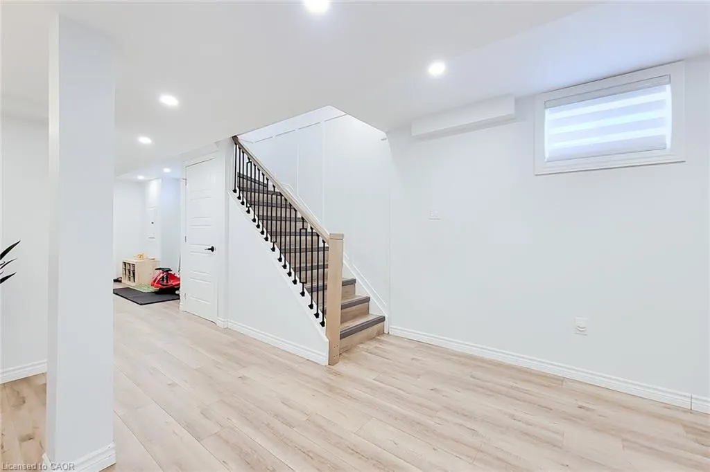 1 Cooke Avenue