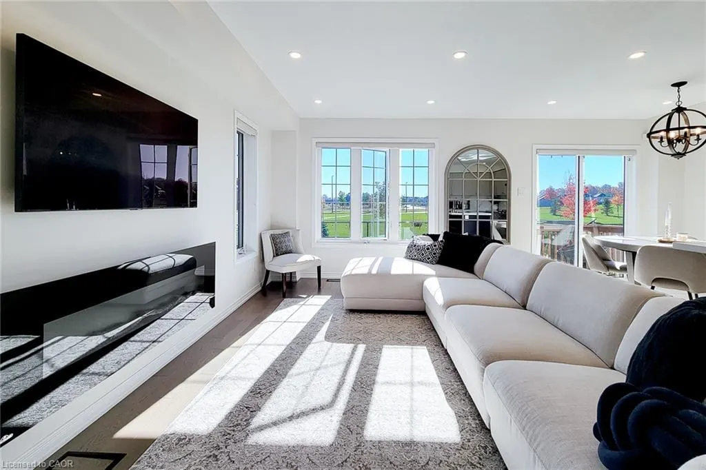 1 Cooke Avenue